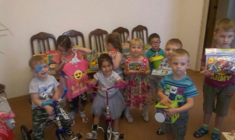 В первый летний праздник День Защиты Детей Развивающие игрушки для наших особенных деток г. Степногорск